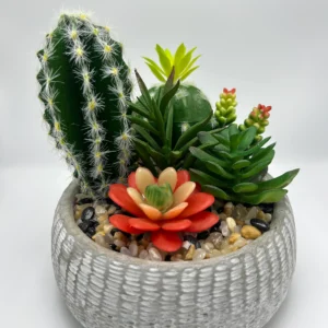 planta artificial en maceta