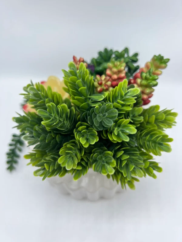 plantas artificiales en macetas